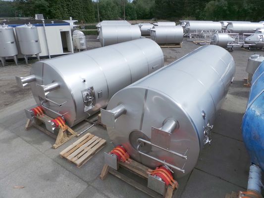 2 x 26,2m³: AISI304 BBT bright beer tanks; 2.5bar PED CE TüV; 10% Rx