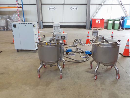 2 x 200L AISI316; Roestvrijstalen mengtanks met sturingskast; geisoleerd; warmtewisselaar; verwarmingsunit