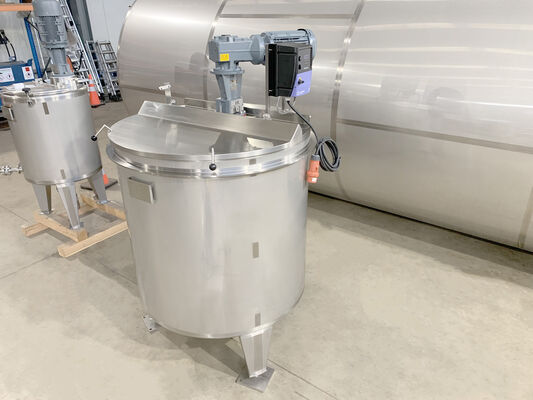 1 x Nieuwe roestvrijstalen verticale mengtank van 1.000L in AISI316L