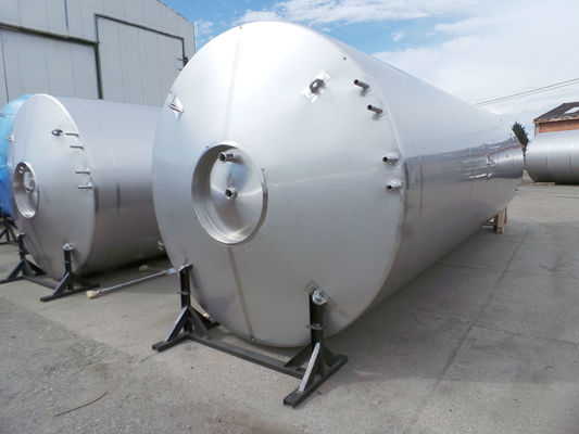 2 x 26,2m³: AISI304 BBT helder bier tanks; 2.5 bar PED CE TüV; 10% Rx
