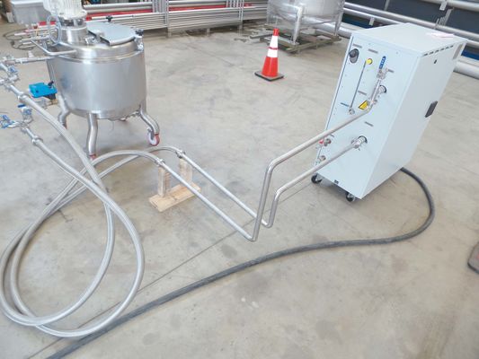 2 x 200L AISI316; Roestvrijstalen mengtanks met sturingskast; geisoleerd; warmtewisselaar; verwarmingsunit