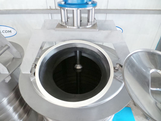 2 x 1.500L AISI316L; Roestvrijstalen mengtanks; warmtewisselaar; anker roerwerk;