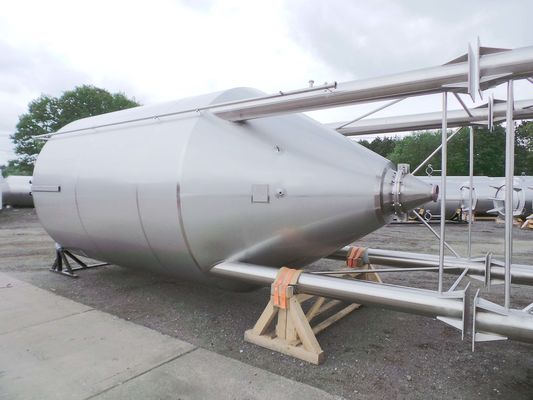8 x 27,8m³; AISI304; CCT beer fermentatie tanks; PED CE TüV; 10% Rx & 2 x 26,2m³: AISI304 BBT helder bier tanks; PED CE TüV; 10% Rx