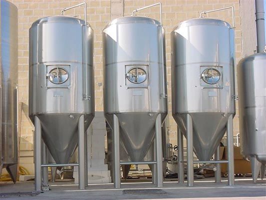 Algemeen overzicht fermentatie tanks