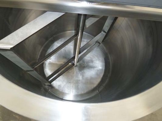 Algemeen overzich Tanks met warmtewisselaar en roerwerk (ROESTVRIJSTAAL)