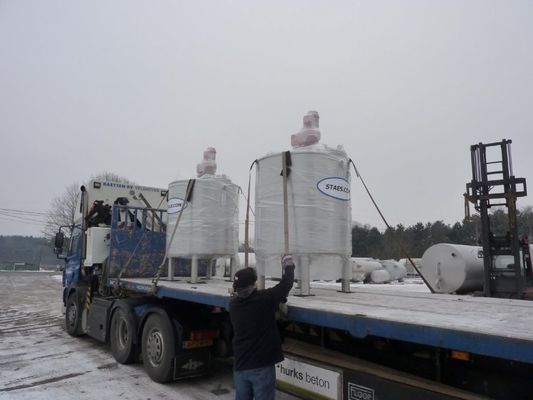 Algemeen overzich Tanks met warmtewisselaar en roerwerk (ROESTVRIJSTAAL)