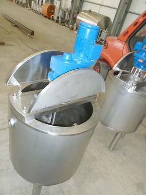 General overview for tanks with heatexchanger and agitator