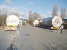 Algemeen overzicht vertikaal en horizontale roestvrijstalen tanks