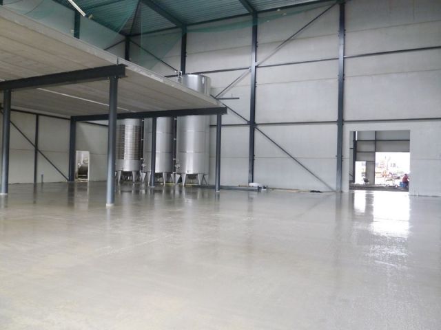 Project 2 x 35m³, 1 x 35m³, 2 x 5m³ AISI 304