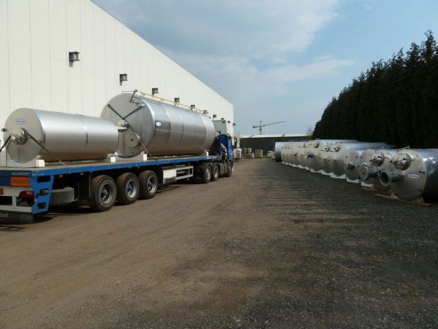 Project 2 x 35m³, 1 x 35m³, 2 x 5m³ AISI 304