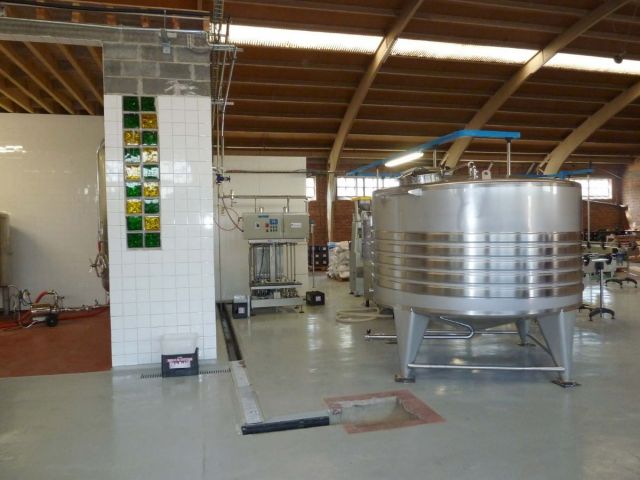 Project 2 x 6.3m³ AISI 304; warmtewisselaar; fermentatietanks