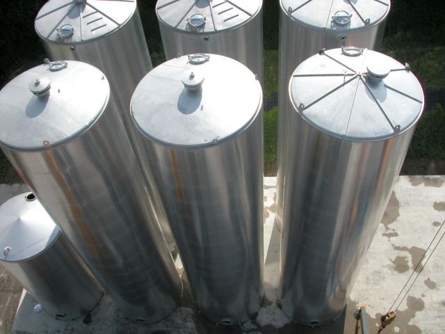 Project 6 x 185m³ & 2 x 60m³ AISI 304; second hand; heat-exchanger; insulated