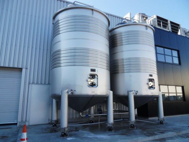 Project 2 x 30m³ AISI 304; warmtewisselaars; roerwerk