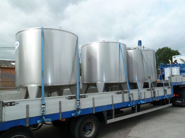 Project 3 x 5m³ AISI 304; single jacket; agitated