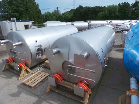 2 x 26,2m³: AISI304 BBT helder bier tanks; 2.5 bar PED CE TüV; 10% Rx