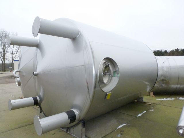 1 x 25.000L - 209 US bbl - 6604 US gal AISI 316; stainless-steel storage tank; heat-exchanger; insulated