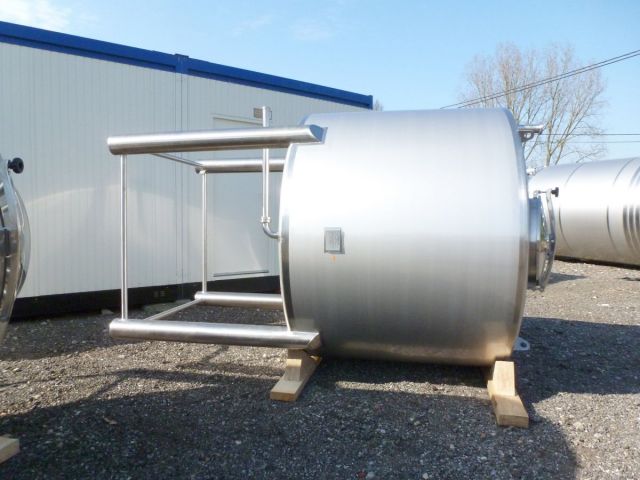 1 x 3.5m³ & 1 x 3.8m³ AISI 304; cuves de stockage en acier inoxydable; simple paroi; vertical