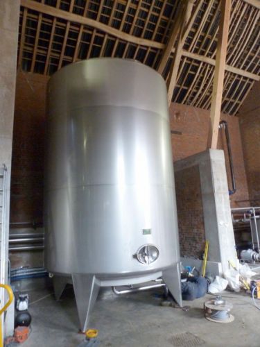 4 x 40m³ AISI304; CCT cuves de fermentation; simple paroi; vertical