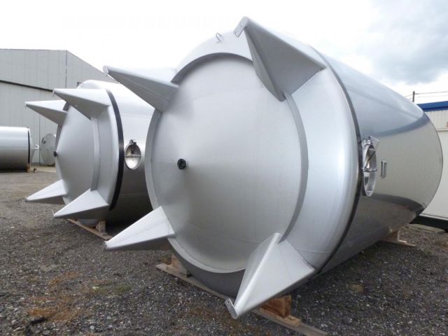4 x 40m³ AISI304; CCT fermentatie tanks; enkelwandig; vertikaal