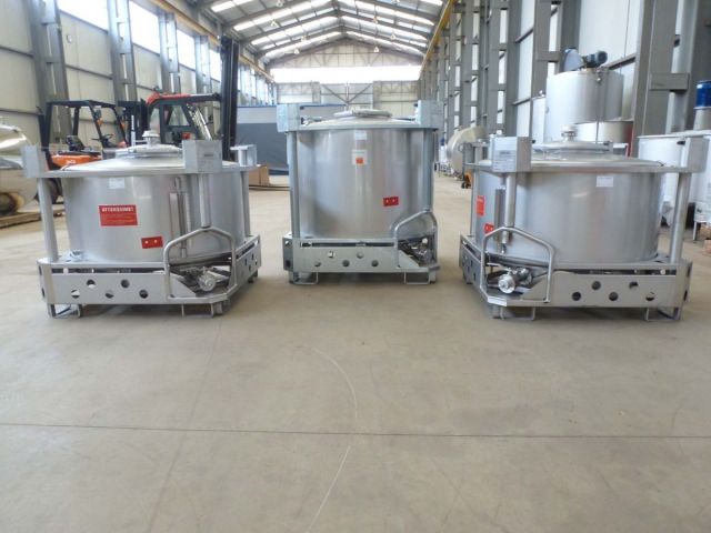 2 x 500L AISI316 & 1 x 750L AISI304  UN gekeurde rvs transportcontainers IBC