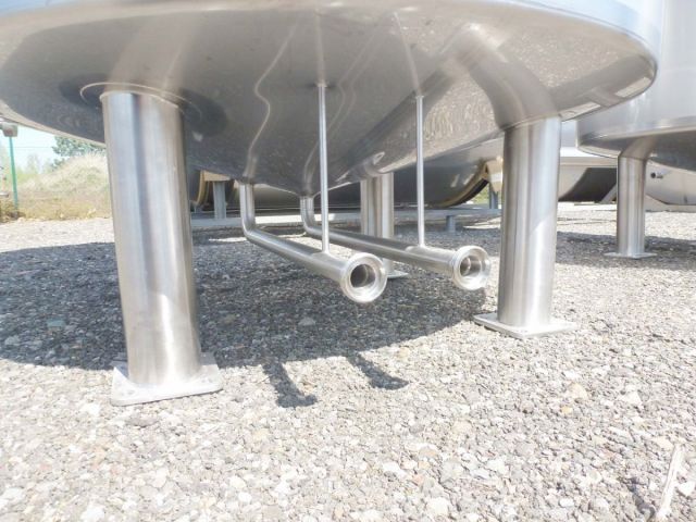 2 x 2.65m³ AISI304 BBT; warmtewisselaar; isolatie; 2bar druk op de binnentanks PED CE