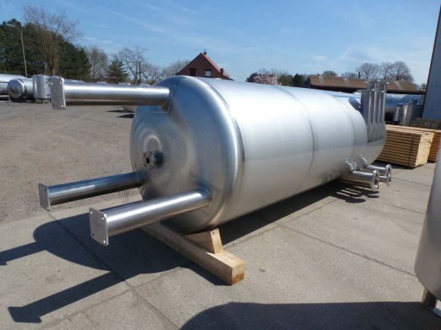 1 x 7.7m³ AISI304; enkelwandig; vertikaal; druktank 0.51 bar PED CE