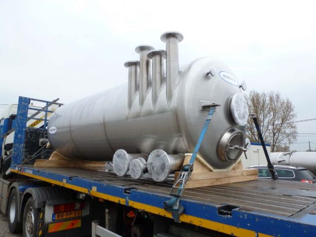 1 x 7.7m³ AISI304; enkelwandig; vertikaal; druktank 0.51 bar PED CE