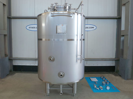 1 x 1.600L : AISI304 BBT helder bier tanks; 3.3 bar PED CE TüV; 10% Rx