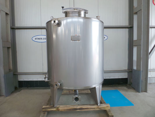 1 x 3.300L AISI 304L single jacketed vertical stainless-steel storage tank