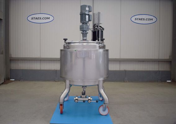 1 x New 200L vertical stainless steel AISI316L mixing tank with heating jacket and insulation.