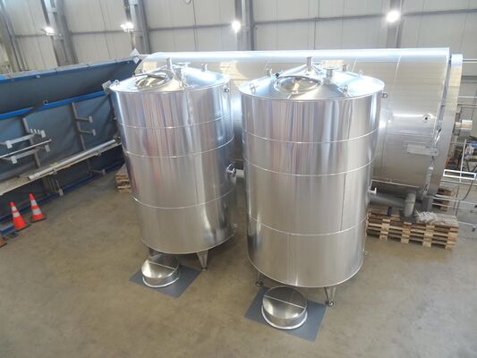 2 x New 8,100L Stainless Steel Insulated Vertical Tanks in AISI316L The tanks are equipped with a dimple jacket for heating.