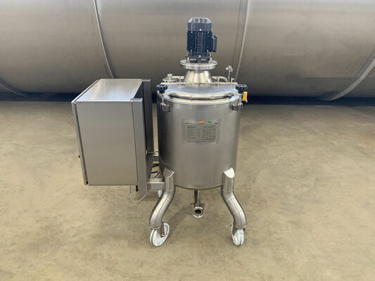 1 x New 100L stainless-steel AISI316L vertical mixing tank.