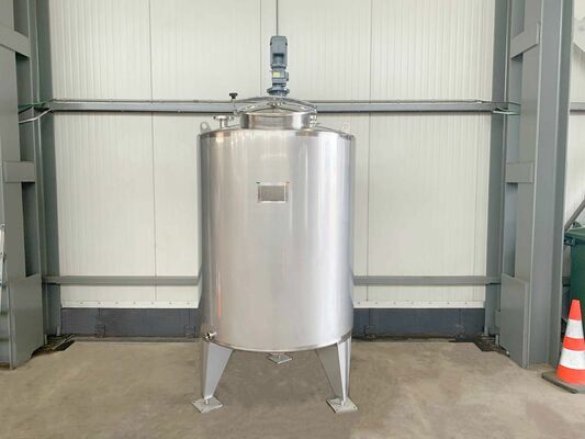 1 x Nieuwe roestvrijstalen verticale mengtank van 2.000L in AISI316L