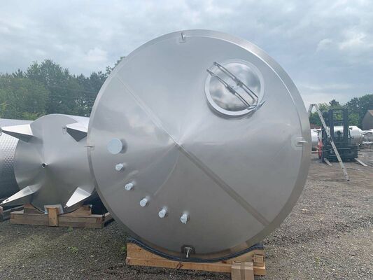 1 x Nieuwe roestvrijstalen verticale opslagtank van 25.000L in AISI316L