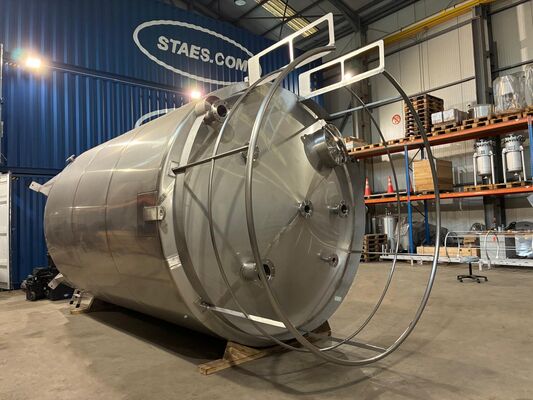 2 x Brand new 30.400L stainless-steel AISI316L vertical storage tanks.