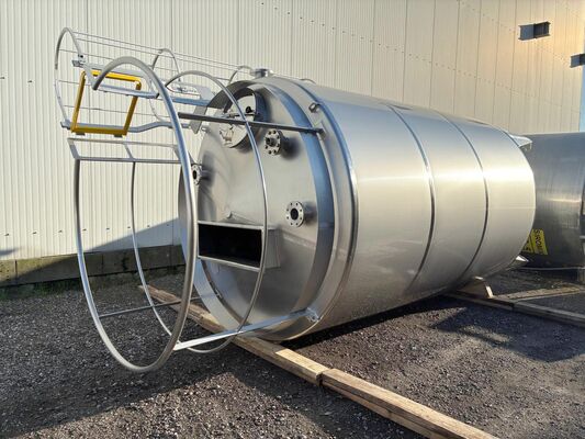 1 x Neuer vertikaler 15.300L Edelstahl AISI316L Lagertank