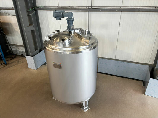 1 x Nieuwe 2.000 L verticale RVS mengtank in AISI 316L