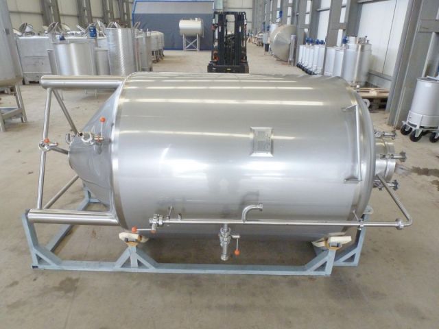 1 x 1.950L - 16 US bbl - 515 US gal  AISI304; heat-exchanger; insulation; vertical; conical