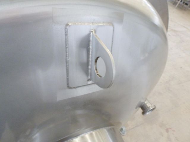 1 x 1.950L - 16 US bbl - 515 US gal  AISI304; heat-exchanger; insulation; vertical; conical