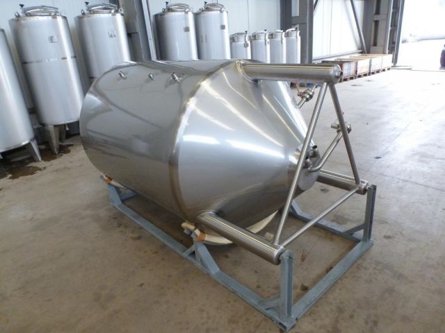 1 x 1.950L - 16 US bbl - 515 US gal  AISI304; heat-exchanger; insulation; vertical; conical