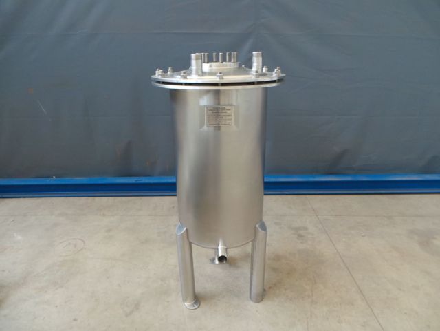 1 x 120L AISI316; enkelwandig, vertikaal