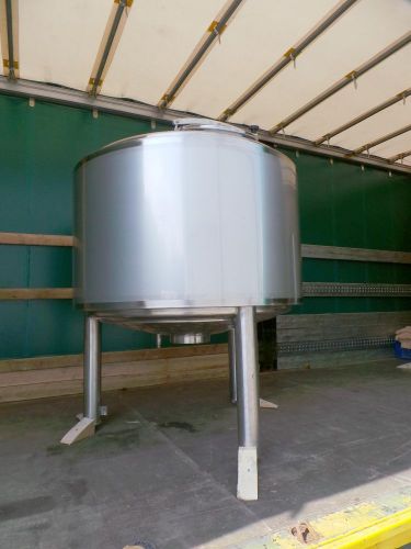 2 x 1060L AISI316; warmtewisselaar; isolatie; verticaal; conische