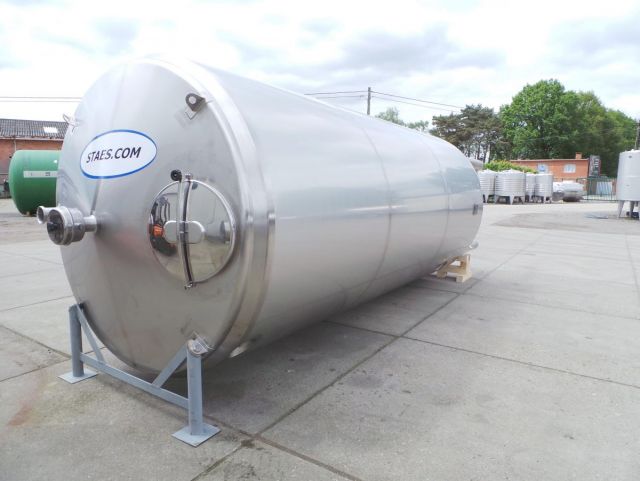 1 x 14.4m³ AISI304; warmtewisselaar; geisoleerd; roerwerk; vertikaal; conisch
