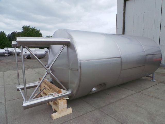 1 x 14.4m³ AISI304; warmtewisselaar; geisoleerd; roerwerk; vertikaal; conisch