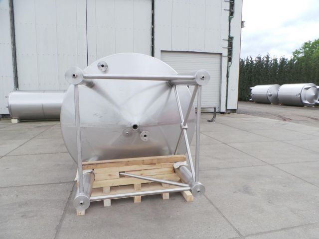 1 x 14.4m³ AISI304; warmtewisselaar; geisoleerd; roerwerk; vertikaal; conisch