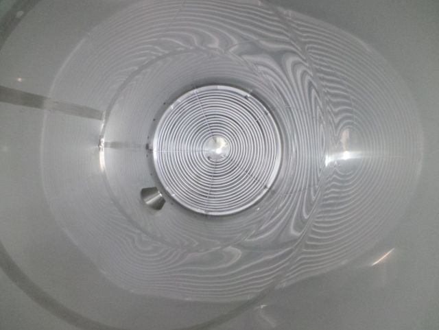1 x 14.4m³ AISI304; warmtewisselaar; geisoleerd; roerwerk; vertikaal; conisch