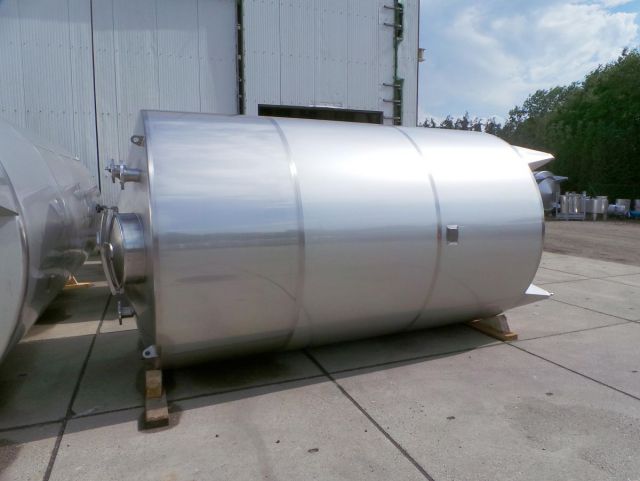 8 x 14.1m³ AISI316; enkelwandig; vertikaal; conische opslagtanks