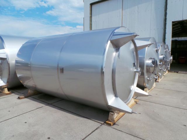 8 x 14.1m³ AISI316; enkelwandig; vertikaal; conische opslagtanks