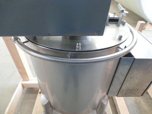 1 x 160L & 1 x 250L AISI 316; enkelwandig roestvrijstale mengtanks