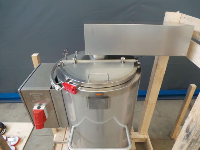 1 x 160L & 1 x 250L AISI 316; enkelwandig roestvrijstale mengtanks